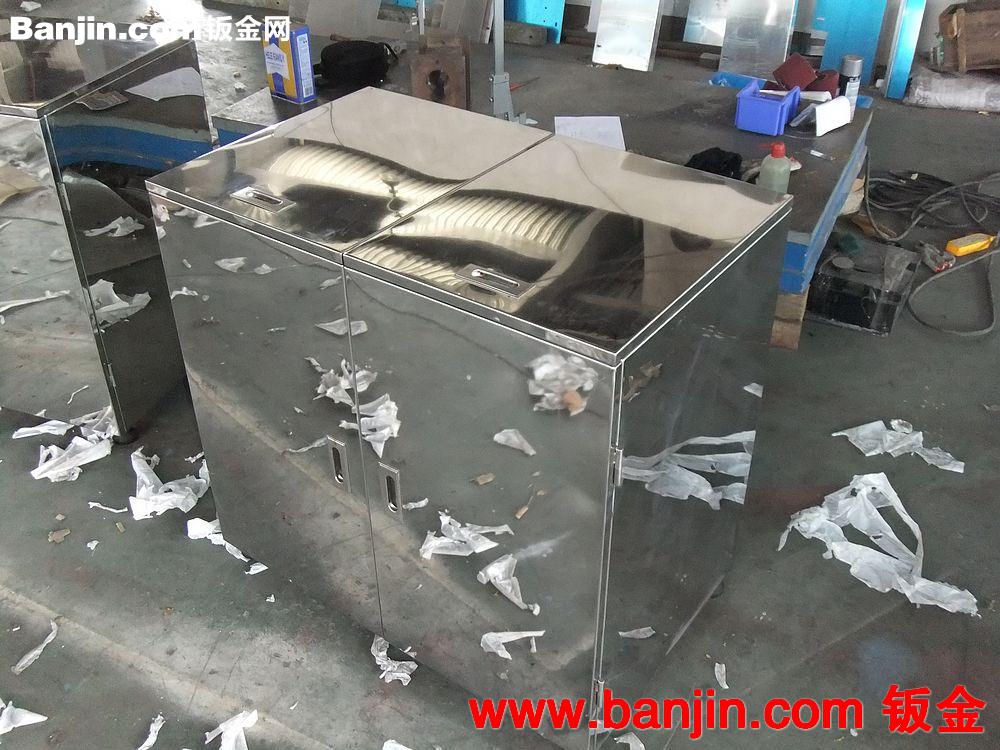 南京江宁工厂专业钣金加工,焊接加工,生产各类非标/标准垃圾箱