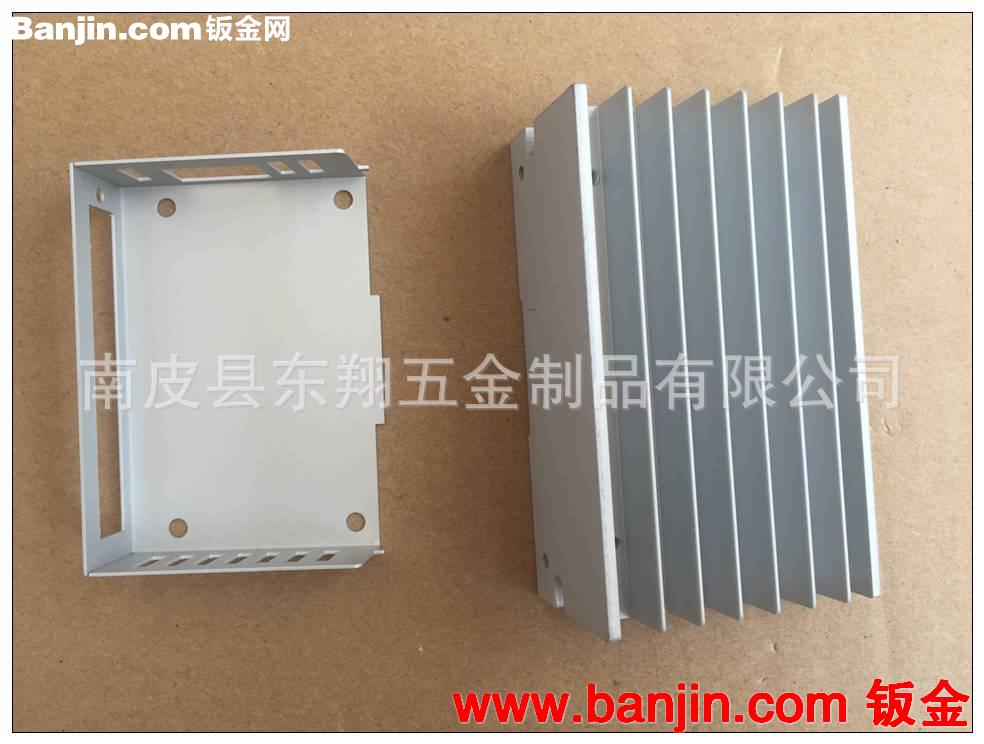 【厂家加工】白色散热器、铝型材散热器