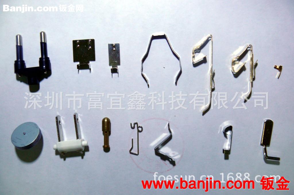 五金冲压加工，根据客户需求设计模具整体方案