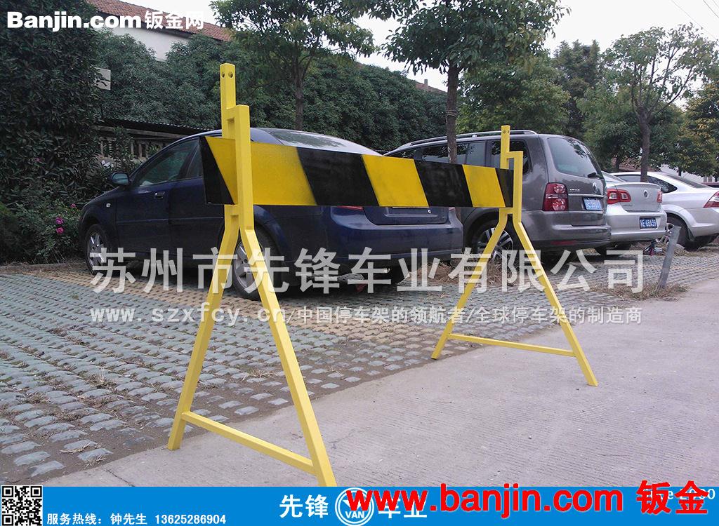 厂家直销供应施工标牌 道路交通标志牌（带支架）