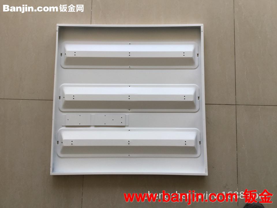 供庆600*600的格栅灯盘，五金冲压，拉伸冲压