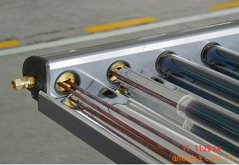家用分体承压太阳能热水器