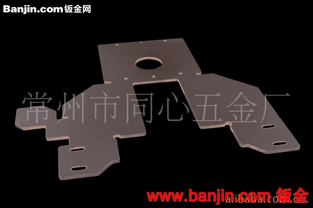 提供五金加工，机械加工，钣金加工，焊接加工