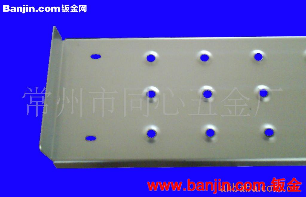 提供五金加工，机械加工，钣金加工，焊接加工