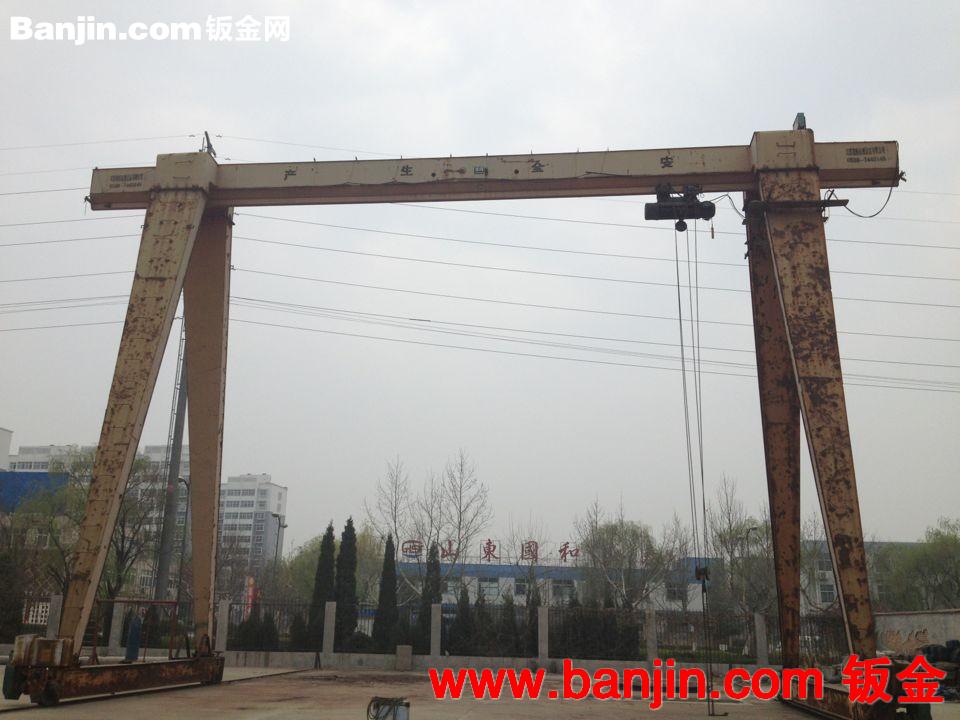 我公司常年出租出售16吨龙门吊