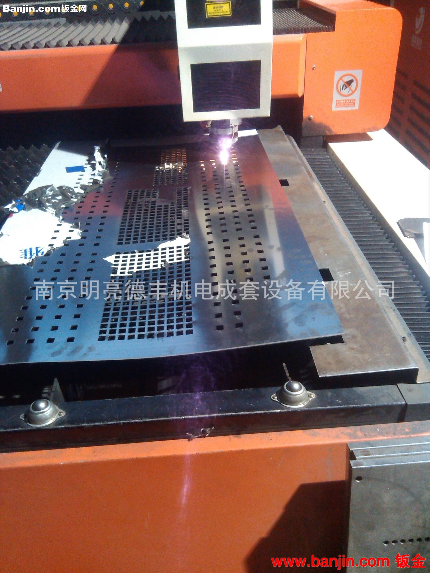 南京钣金加工机箱机柜生产加工电器安装盘柜