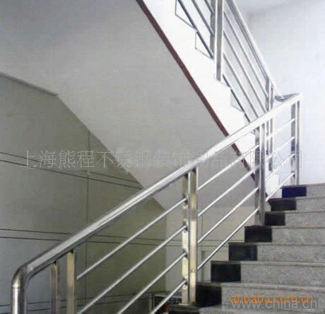 提供不锈钢扶手加工-扶手