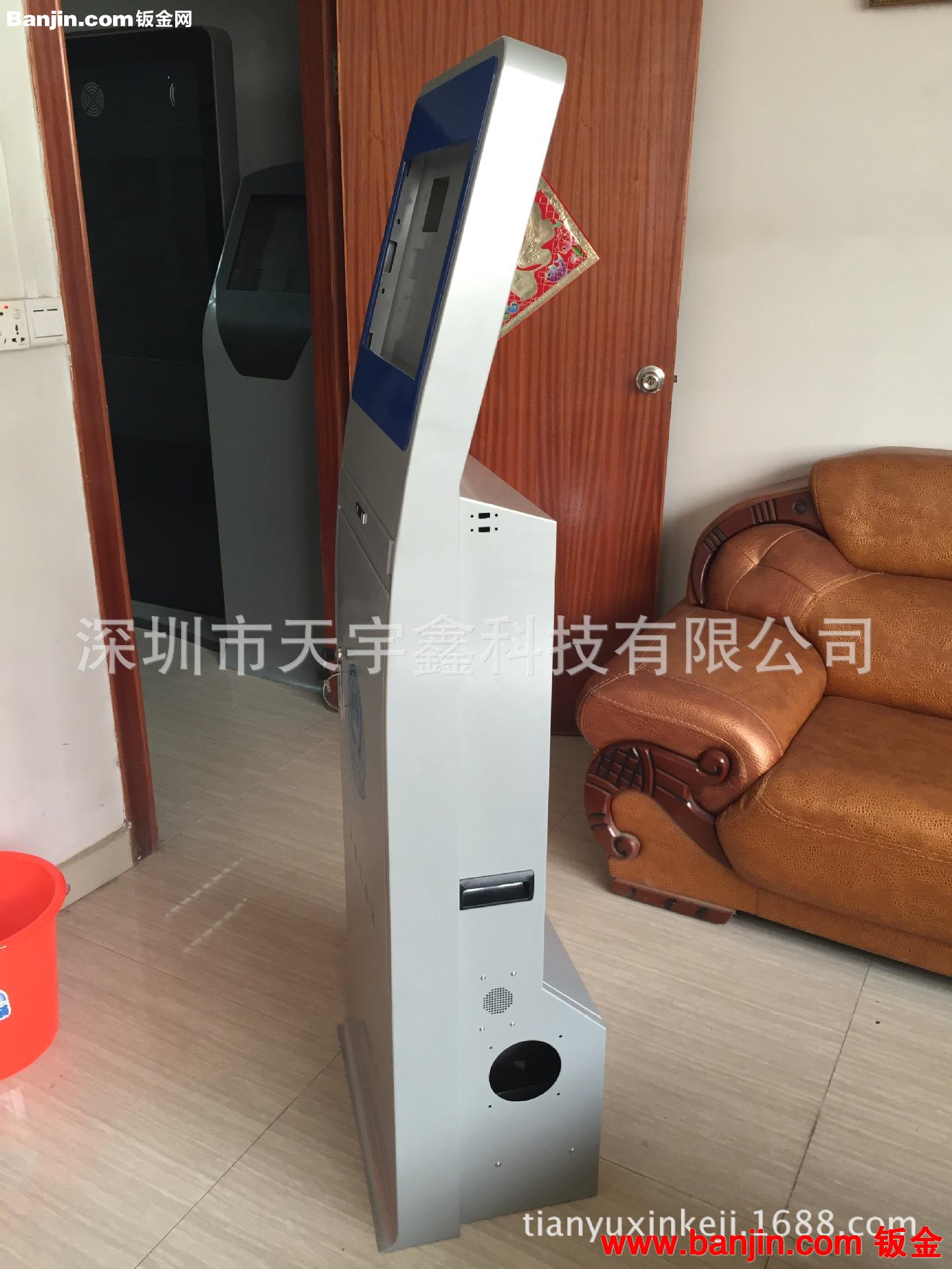 执法仪数据采集工作站