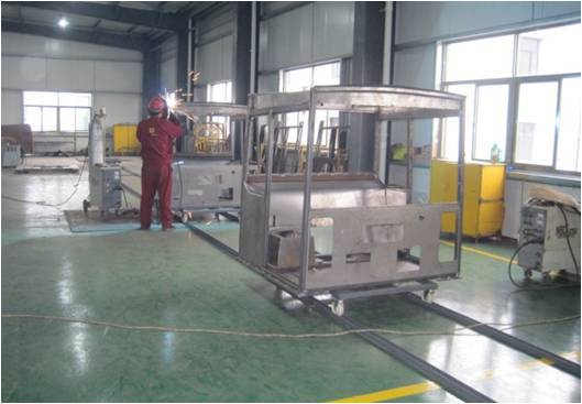 承接工程机械配件 汽车钣金加工件 模具焊接件