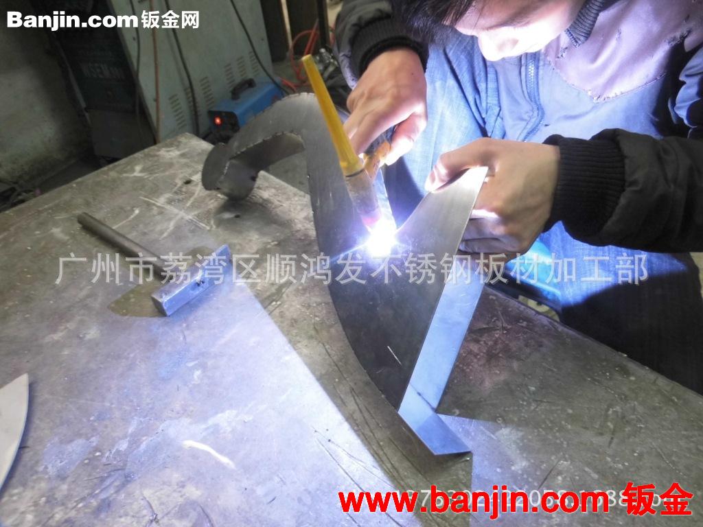 四柱宝顶，不锈钢工艺品，风水球，玄关摆件,酒店.企业.风水摆件