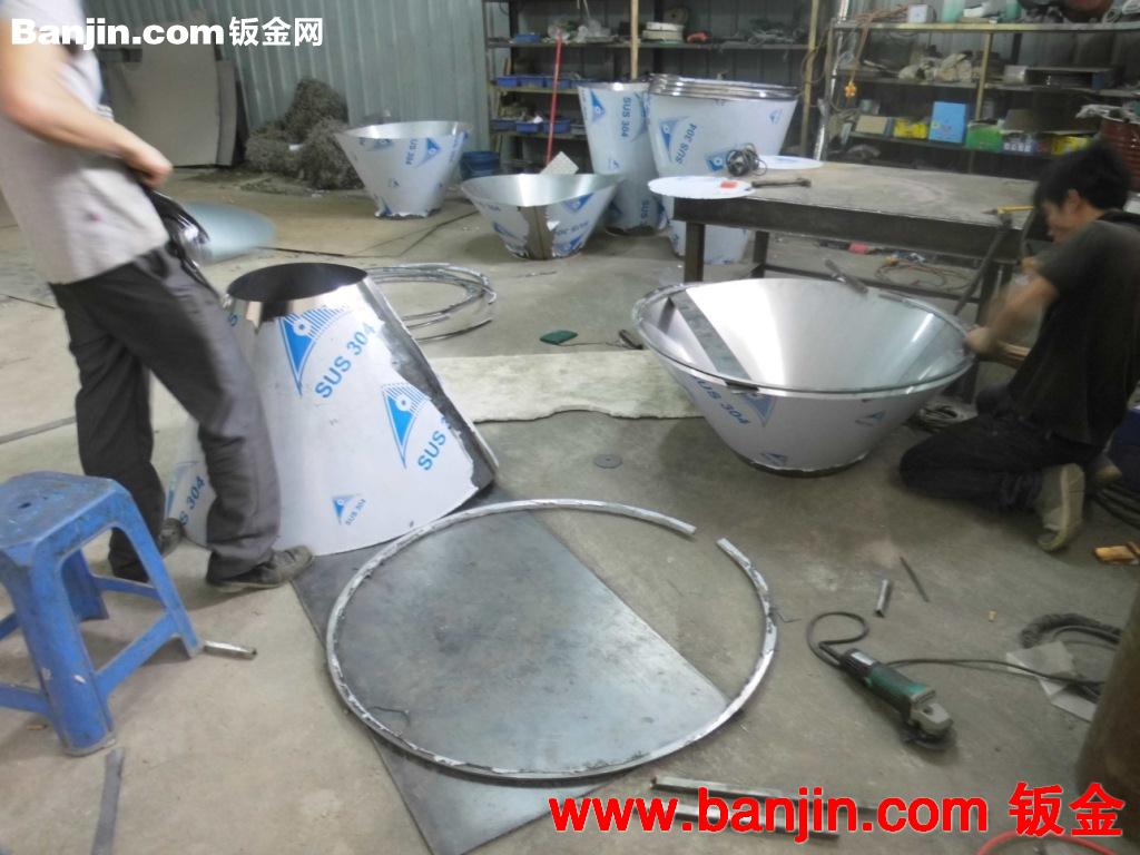 不锈钢特大球，不锈钢圆球，钛金球