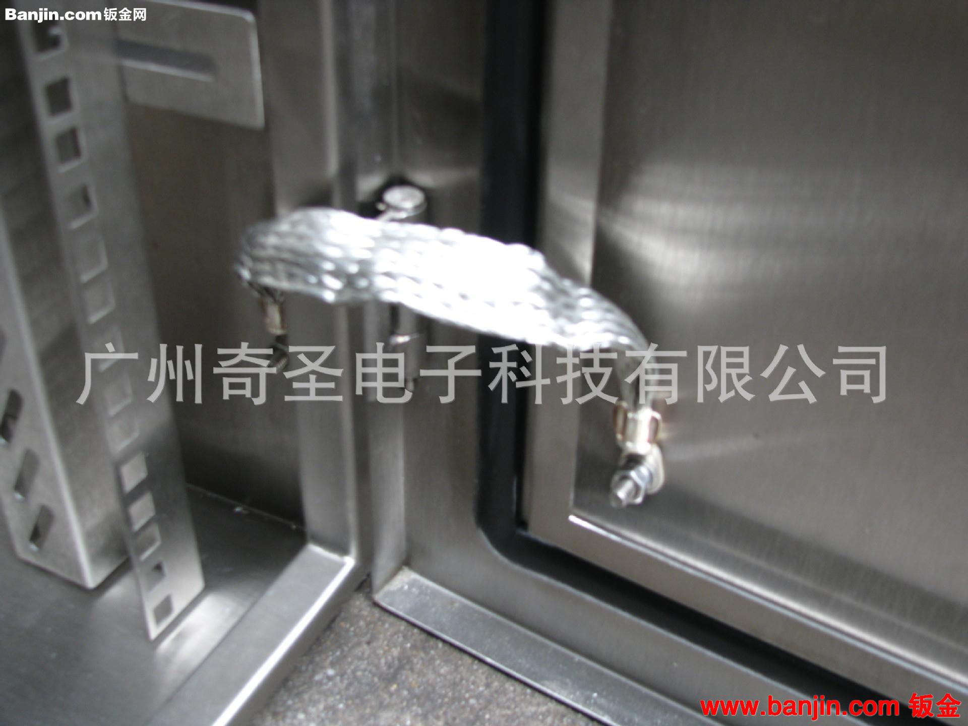 316L不锈钢户外柜　19英寸机柜IP66　IP6619英寸机柜