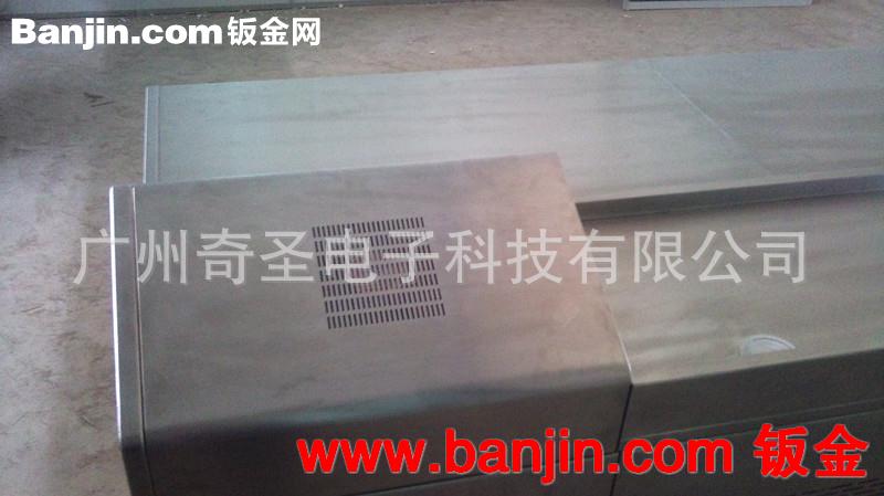 低价出售 不锈钢指挥中心控制台 平台操作台　304不锈钢操作台