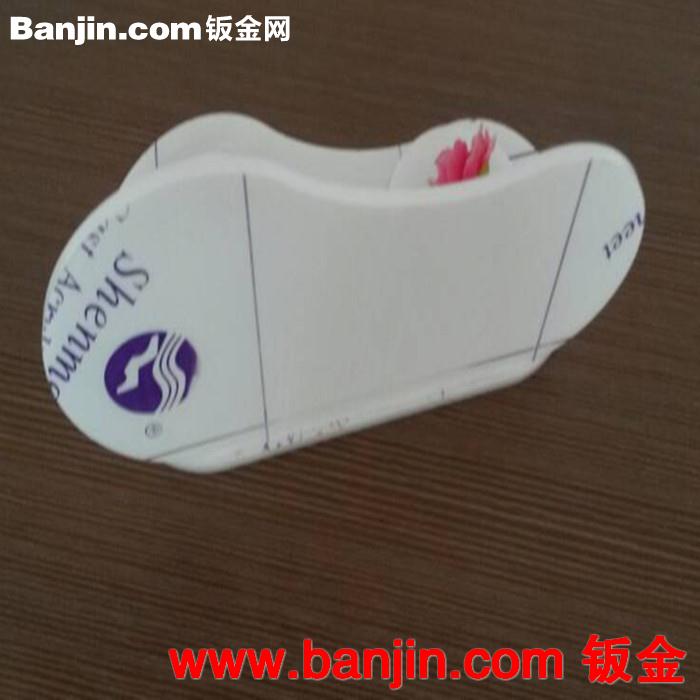【专业供应】3 mm厚瓷白亚克力台牌　科牌