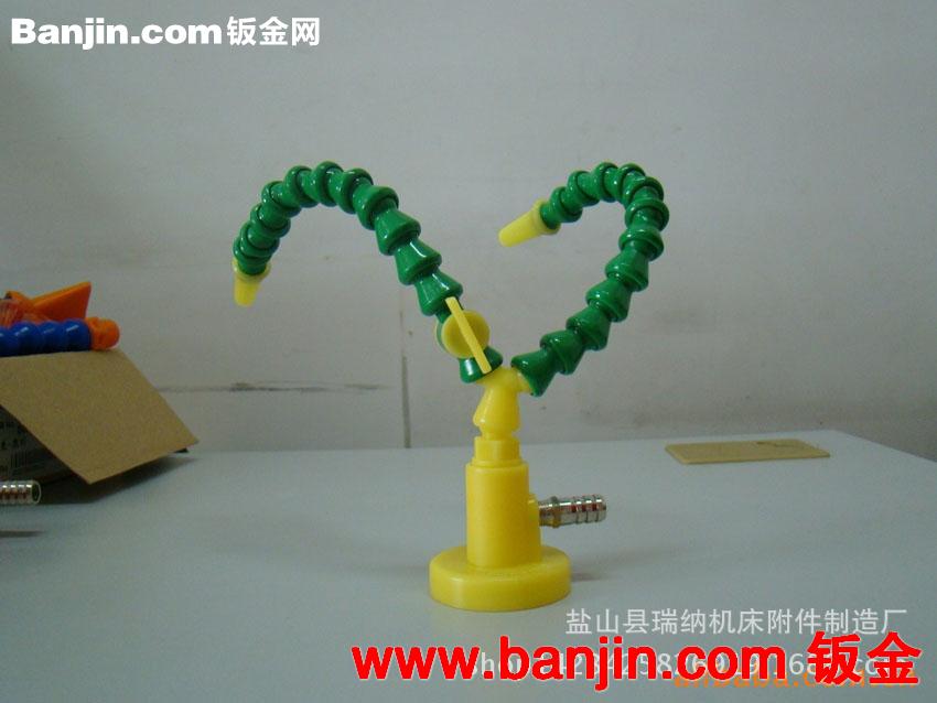 厂家直销 金属冷却管 塑料冷却管 喷水管 万向扁头圆头多孔喷嘴