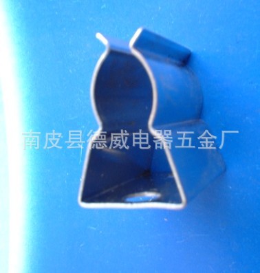 生产销售节能灯管夹子 卡箍  钢管卡箍  规格长宽高2010x11