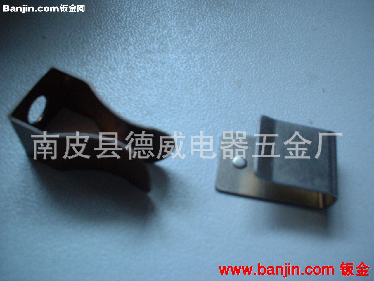 生产销售节能灯管夹子 卡箍  钢管卡箍  规格长宽高2010x11