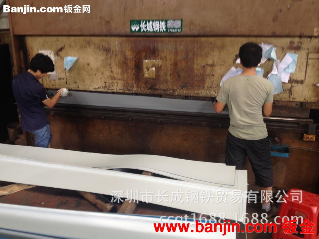 长期供应 单层彩钢板价格合理 复合隔热彩钢瓦