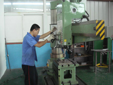 专业供应铝型材模具加工 铝型材加工 宁波铝型材挤压加工