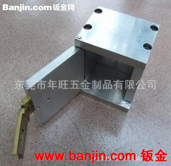 东莞厂家订做高档铜工艺品盒子 迷你小铜盒 精致黄铜盒子