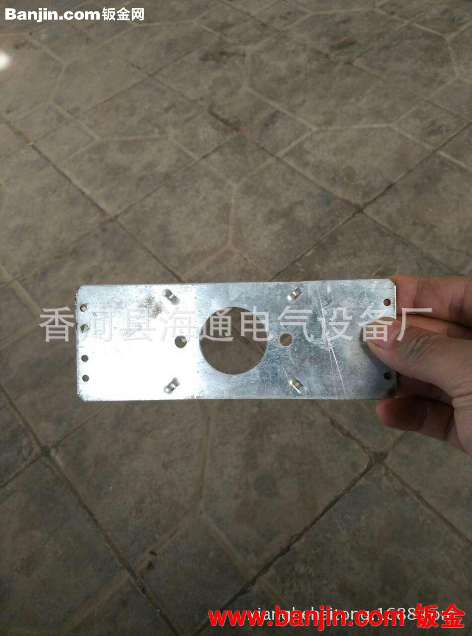 我公司承接各种1.2-2.5厚钣金小件加工厂家定做