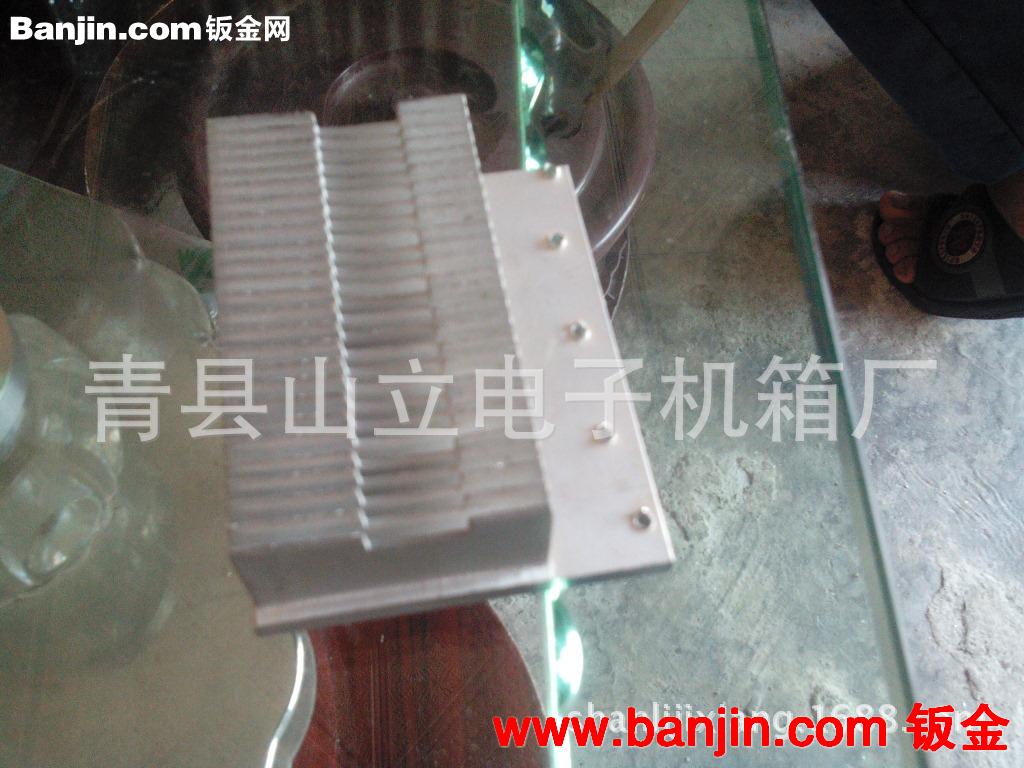 提供高精密铝型材铲齿散热片加工