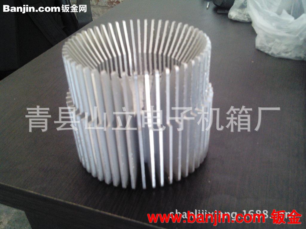 提供高精密铝型材铲齿散热片加工
