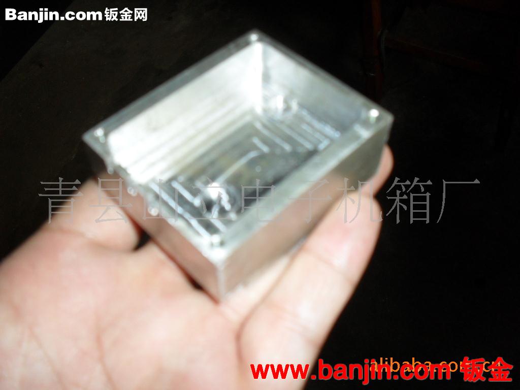 提供高端精密机加工
