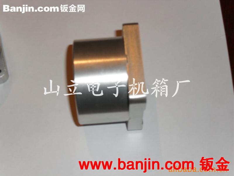 提供高端精密机加工