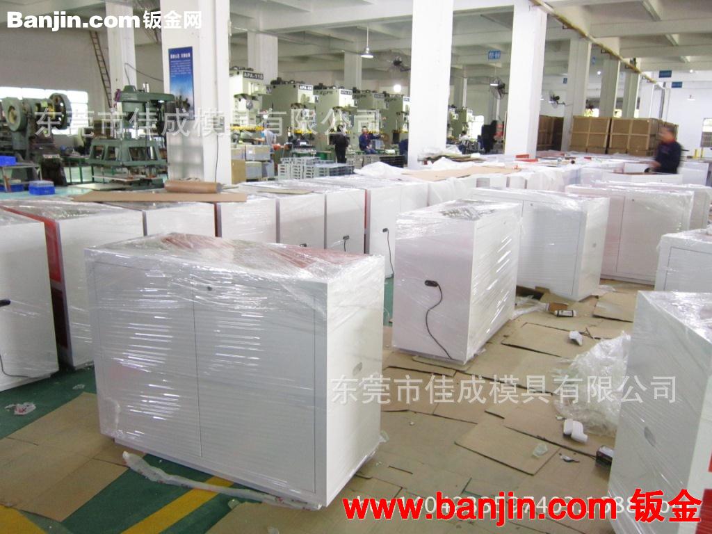 东莞塘厦DVR外壳、非标五金钣金件加工、大铁盒子展柜加工订做