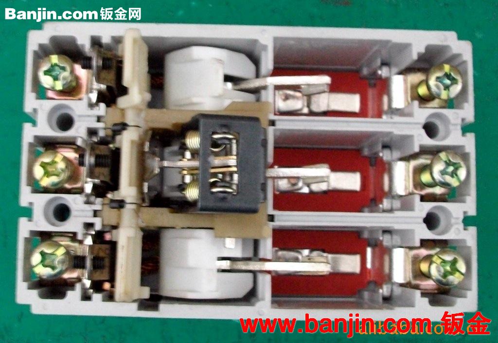 ABB塑壳断路器S6N800