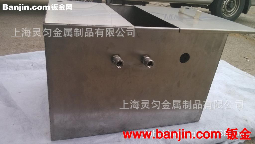 金属制品  金属焊接加工  不锈钢水箱加工  等等