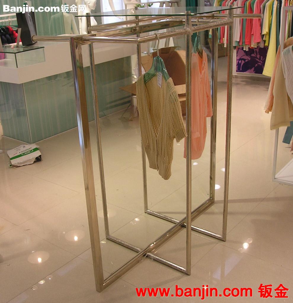 佛山厂家专业加工订做不锈钢服装展架 展柜 价格优惠