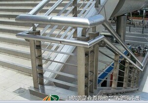 厂家直销不锈钢楼梯扶手 批发不锈钢立柱 玻璃扶手