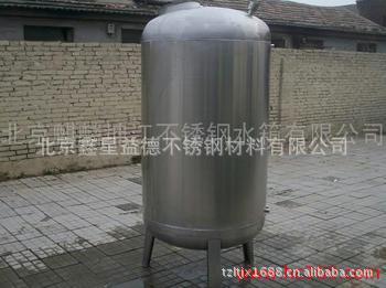 江苏厂家直销不锈钢水箱 定做加热水箱