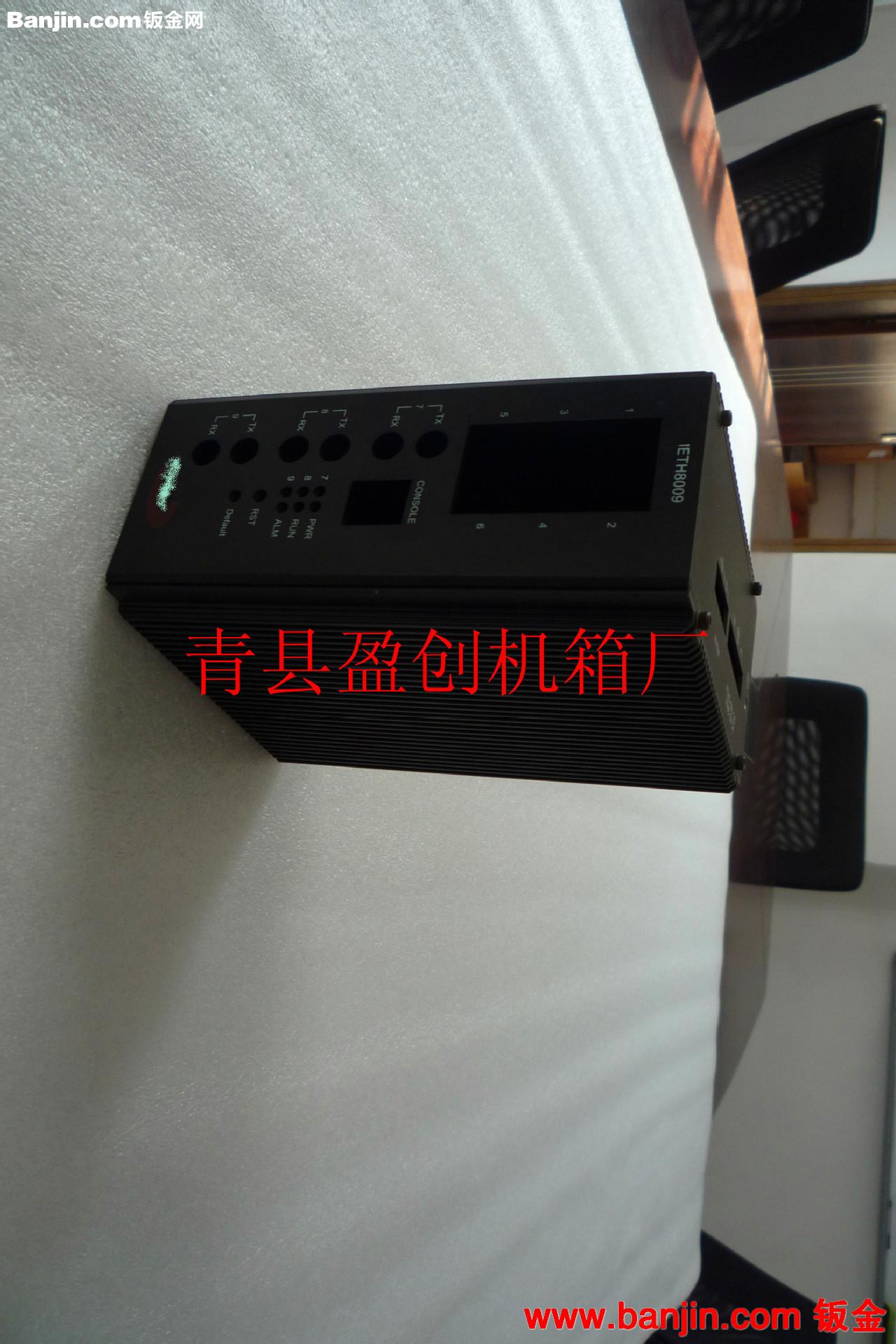 批量供应铝型材工业交换机外壳.钣金数据采集器外壳