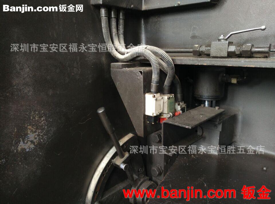 深圳二手剪板机6MM三米二,厂里设备升级现抛售一台