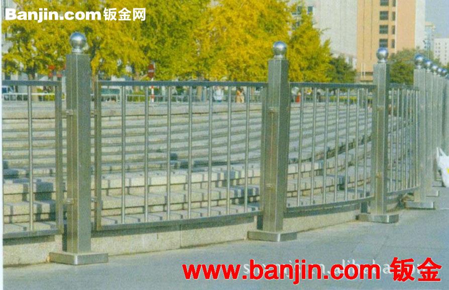 供应不锈钢大门.防盗窗.电动门. 不锈钢商场道具