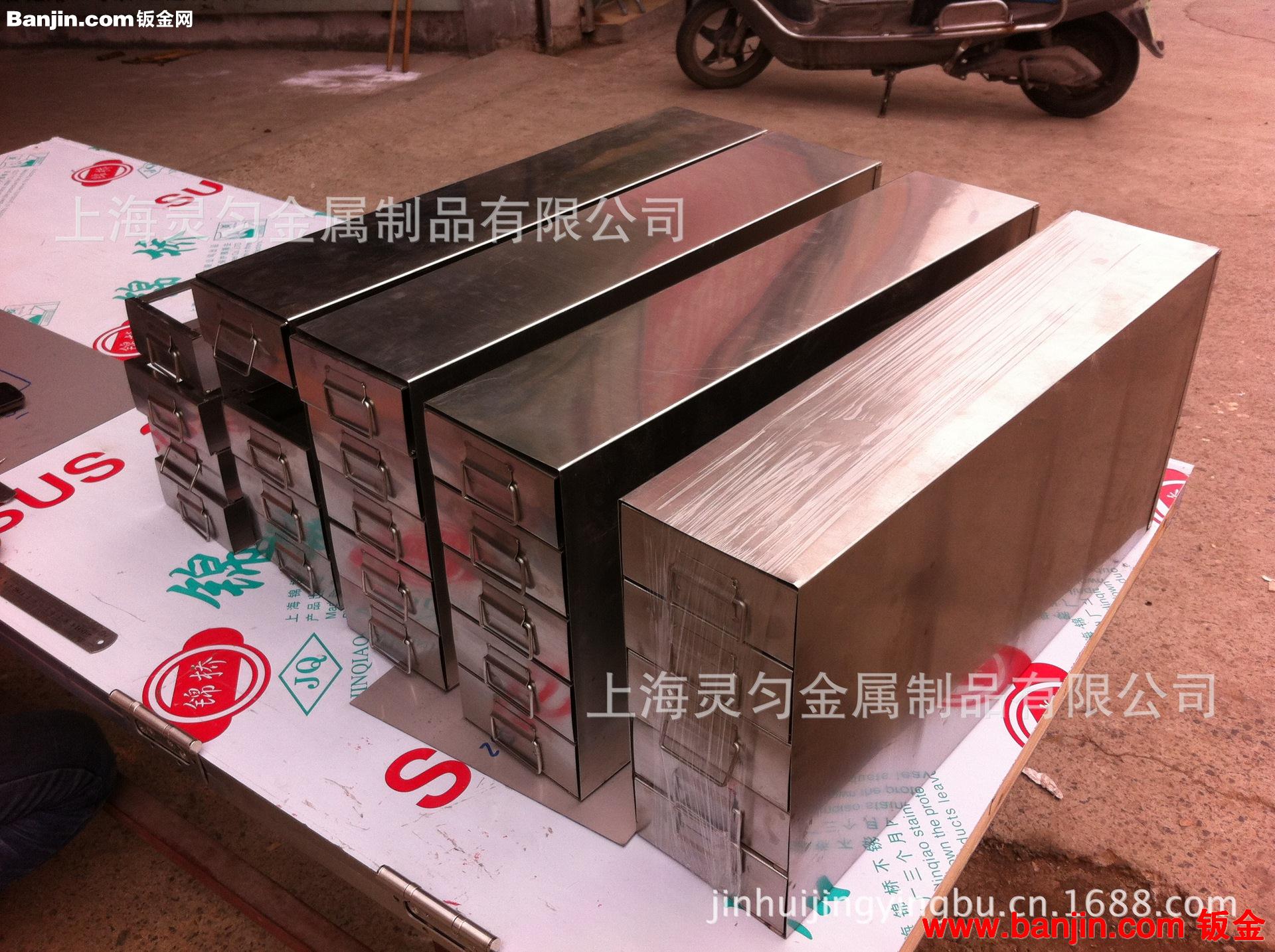 实验室药剂储存箱加工   金属焊接加工   金属剪板折弯  等等