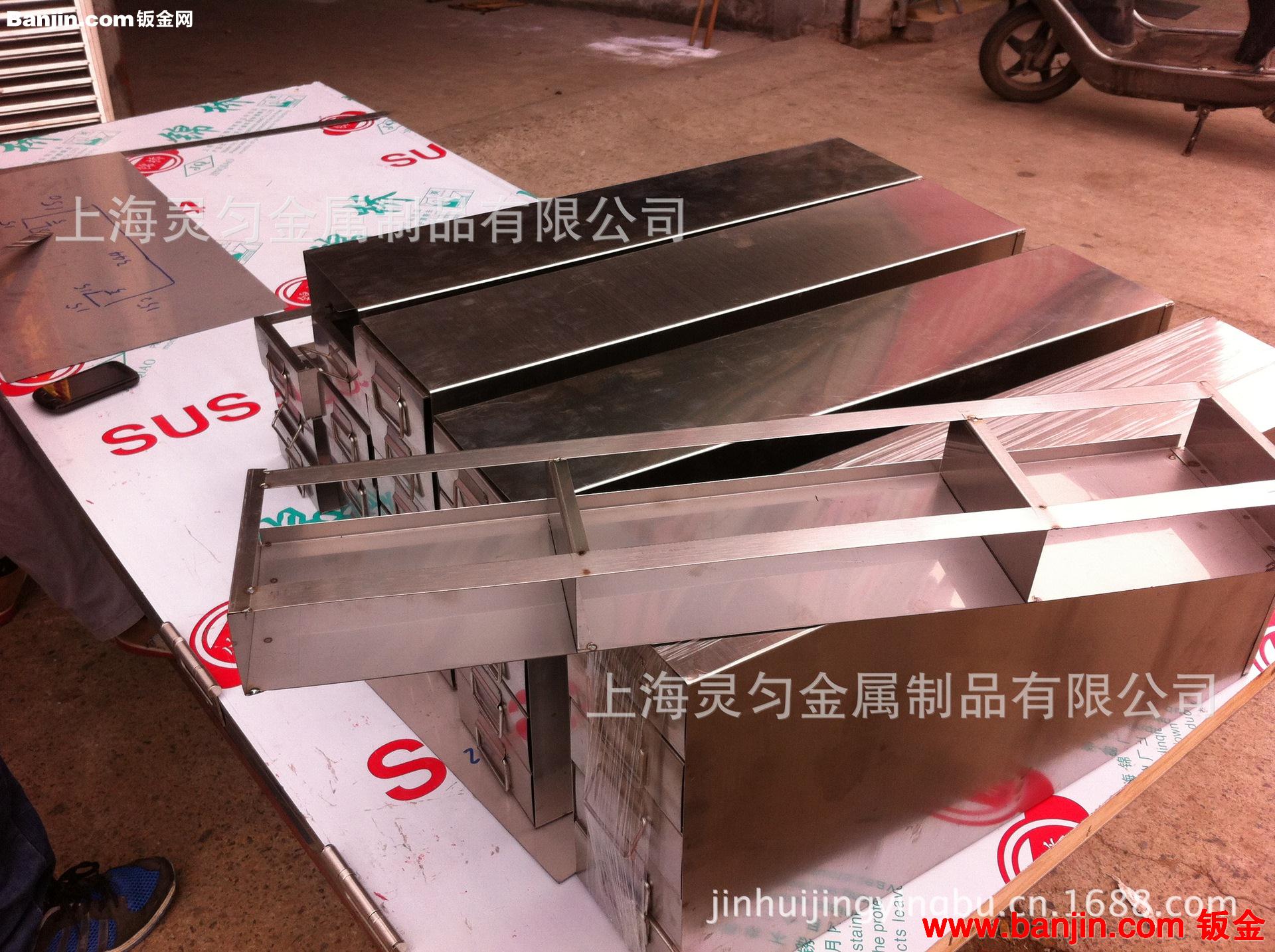 不锈钢实验室药剂储存箱加工  焊接加工  表面处理  等等