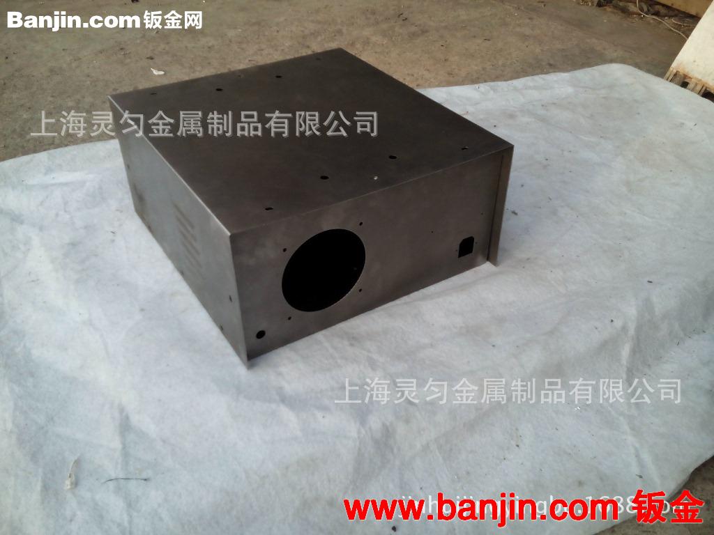   机箱外壳加工  金属焊接加工  金属剪板折弯  等等