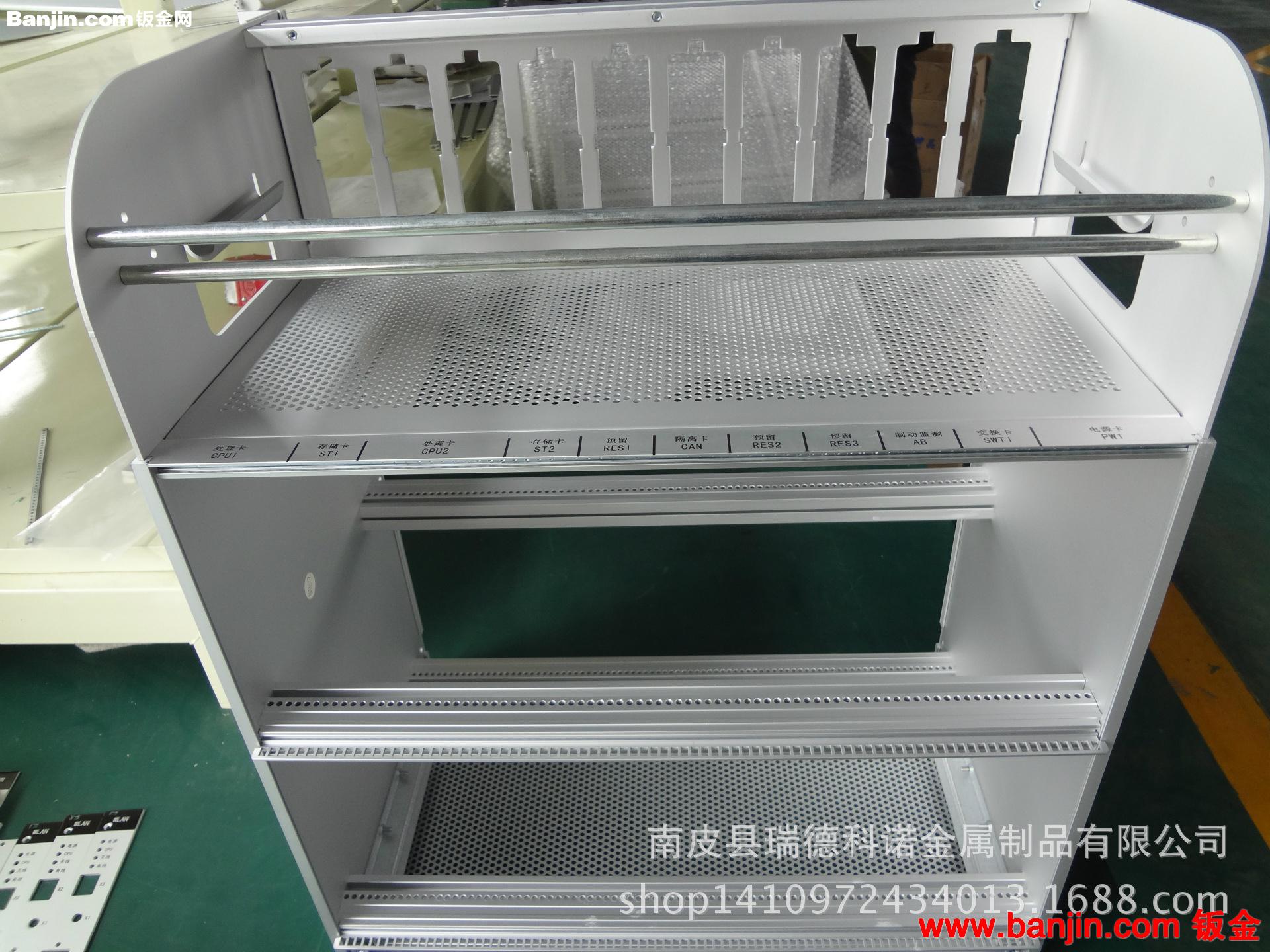 铝型材机箱；U箱；插箱；机箱；钣金机箱；CPCI机箱；机箱配件