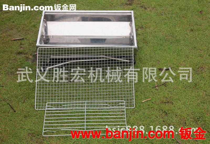 厂家直销 专业供应野外户外折叠不锈钢烧烤炉 烧烤架  中号