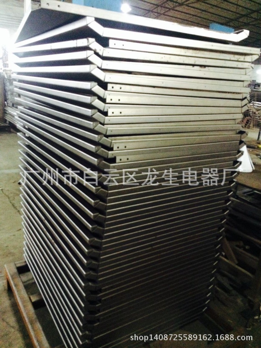 专业钣金加工 广州龙生 机箱加工厂家 不锈钢机床外壳加工