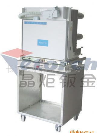 供应九折型材网络服务器机柜  钣金机柜系列 机柜厂家
