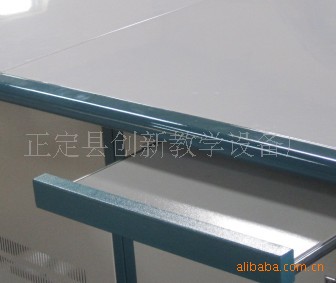 厂家供应各种型号操作台（可以定做）