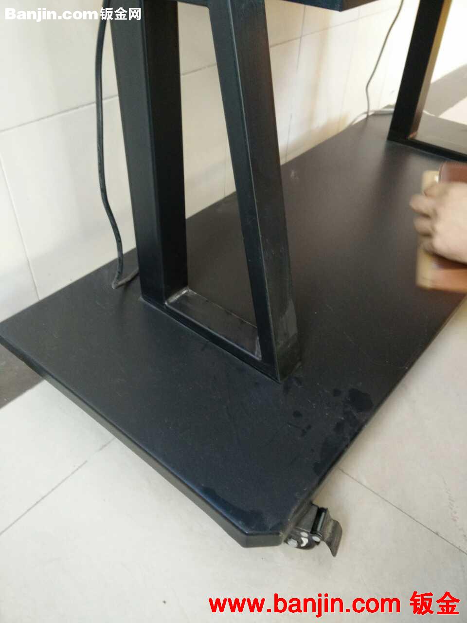 大屏电视机移动支架