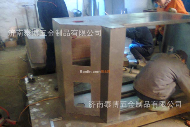 提供钣金加工 机箱机柜  机箱机柜