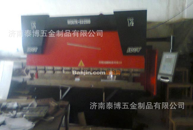 专业加工LED灯箱 电视墙