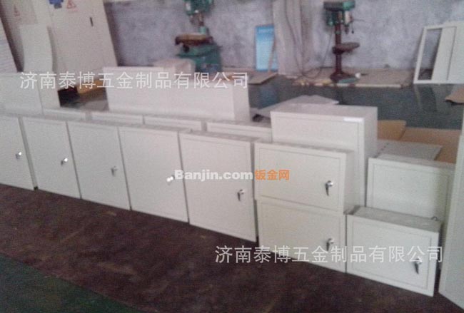 提供钣金加工 机箱机柜  机箱机柜
